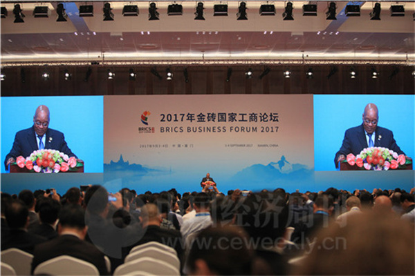 景顺长城低碳科技主题混合:2025年第一季度利润3361万元 净值增长率037%