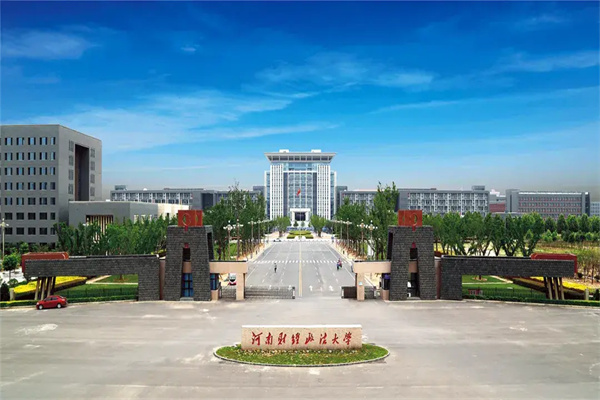 个人英雄主义落幕,团战“围剿”成风!公募科技投资迎来新玩法,一大批科技主题基金轮番发售