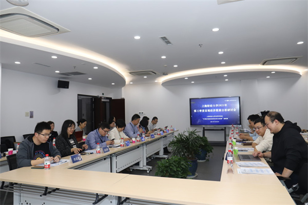 外汇市场情绪大逆转:美元崩跌避险货币飙升,交易者如何捕捉下周机会?